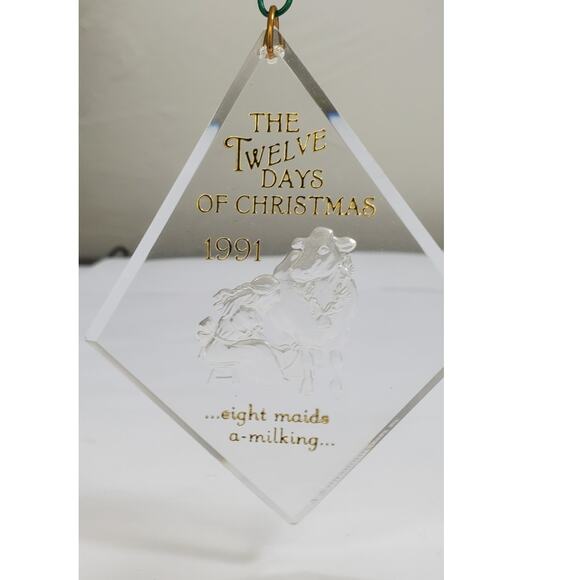 1991 Hallmark Keepsake Ornament 12 days of Christmas 8 Maids a Milking PRE-OWNED - Picture 2 of 4